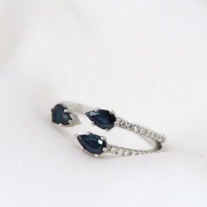 Anillo triple pera zafiro & diamante natural