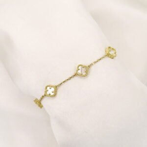 Pulsera flores blancas