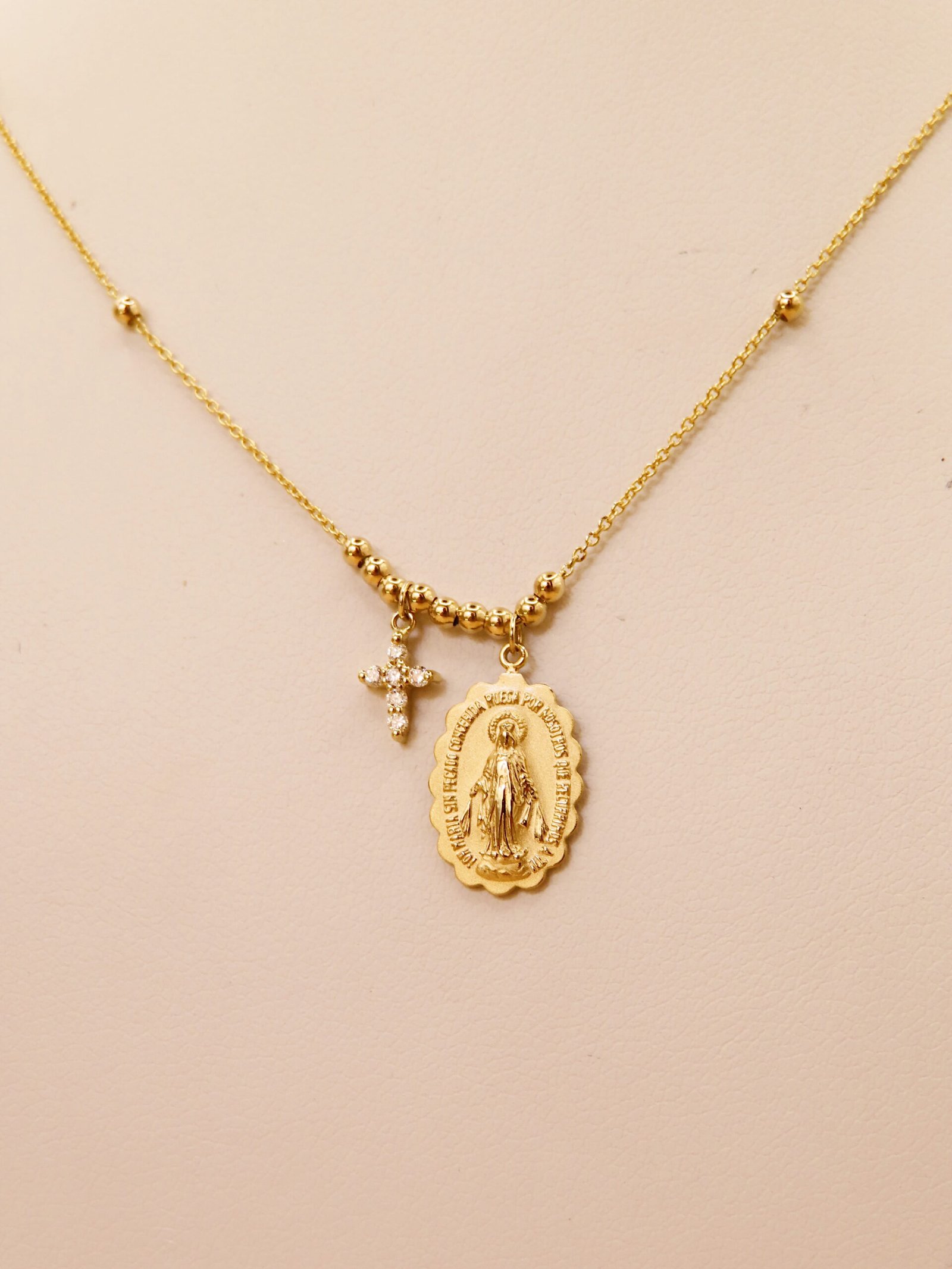 Gargantilla Virgen & cruz - Imagen 2