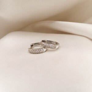 Arracada con diamante